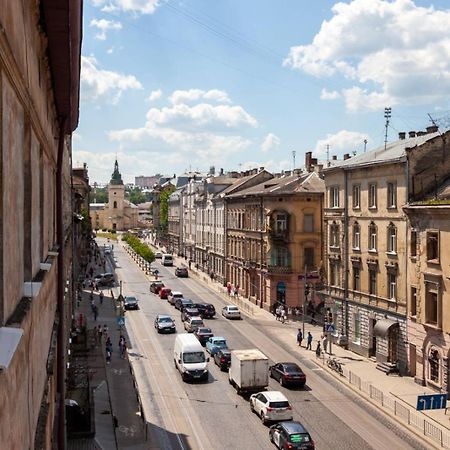 Royal Vip Apartment On Gorodotska 31 Lviv Exterior photo