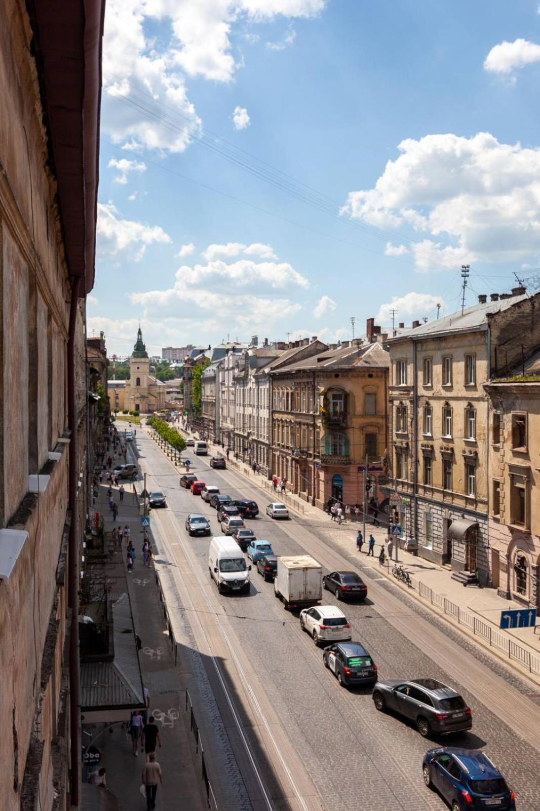 Royal Vip Apartment On Gorodotska 31 Lviv Exterior photo